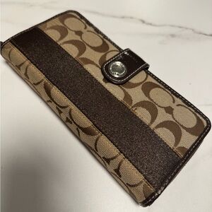 Coach Dark Brown/Tan Wallet